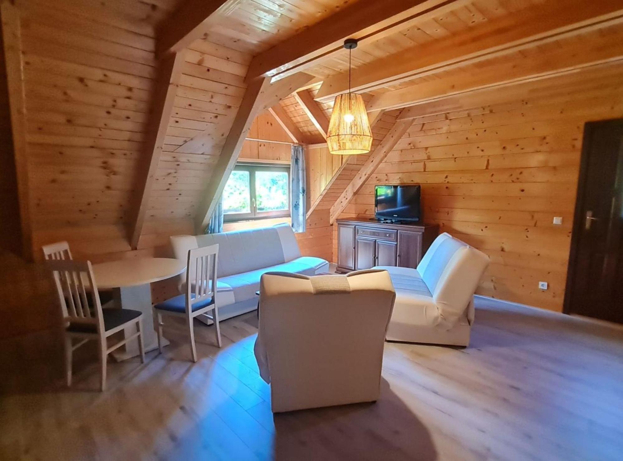 Apartments Plitvice Forest 科雷尼察 外观 照片